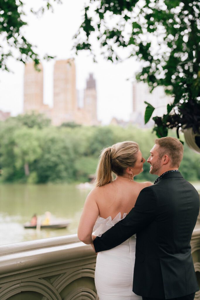 Classic NYC engagement photos in Central Park captured by Jennifer Sofia Studios