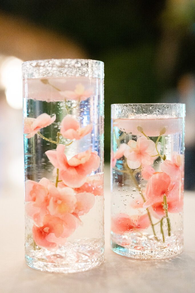 Wedding drinks with pink flowers